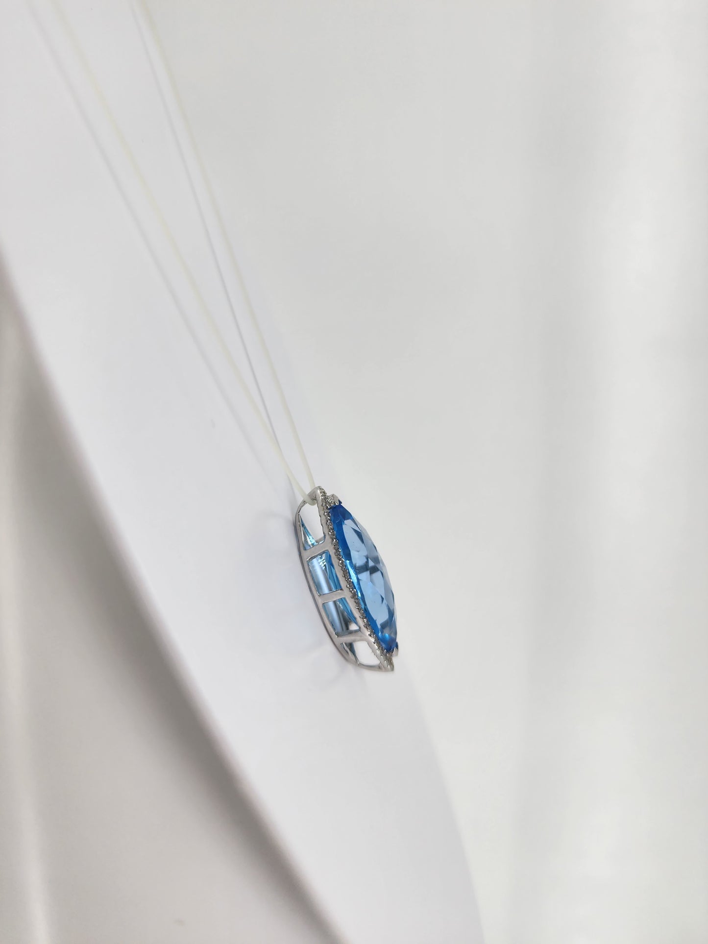 10K white gold London blue topaz and white topaz necklace 18346
