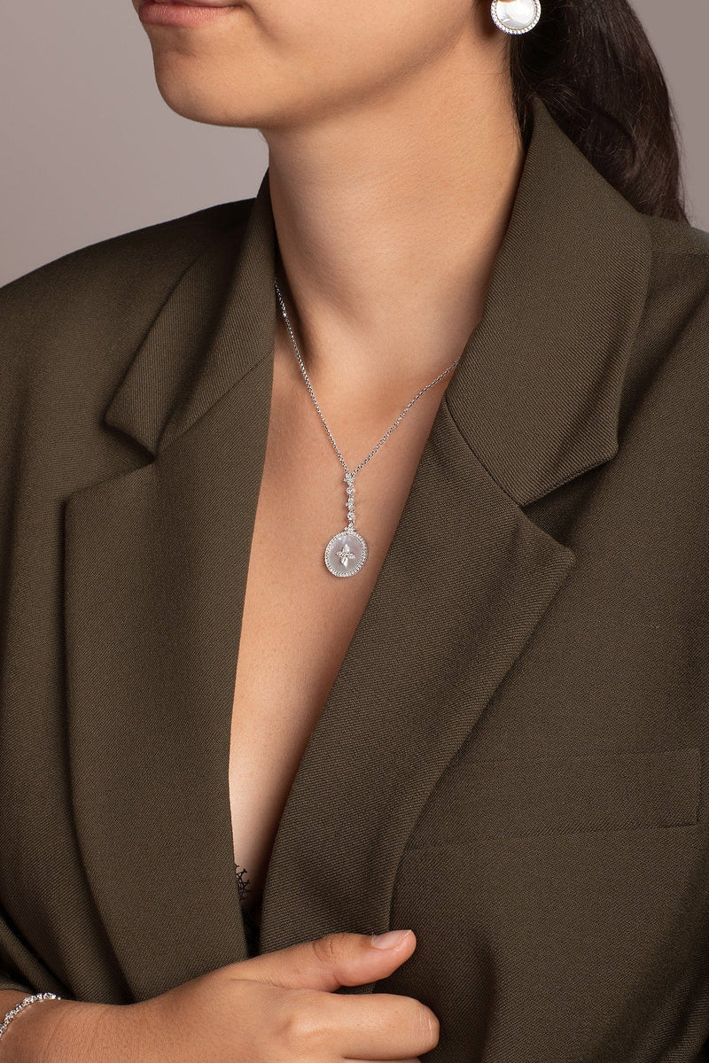 APM Eternelle Star Necklace with Nacre - White Silver AC3965XNA