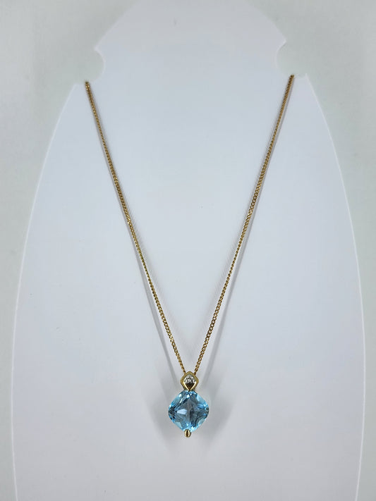 10K yellow gold diamond and blue topaz necklace 8510